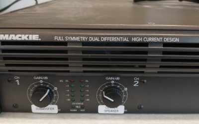 MACKIE M-800 Power Amplifier